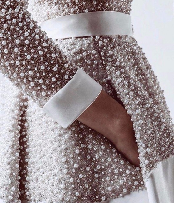 Вышивка искусственным жемчугом