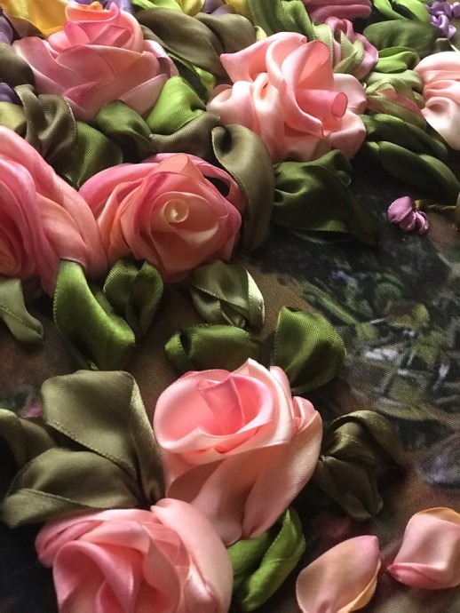 Вышивка лентами: идеи для вдохновения