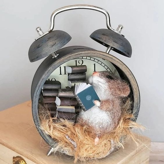 ​Переделки из старых будильников