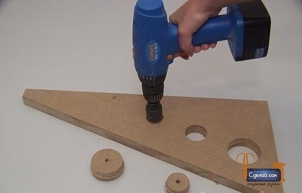 ​Складной стол для балкона