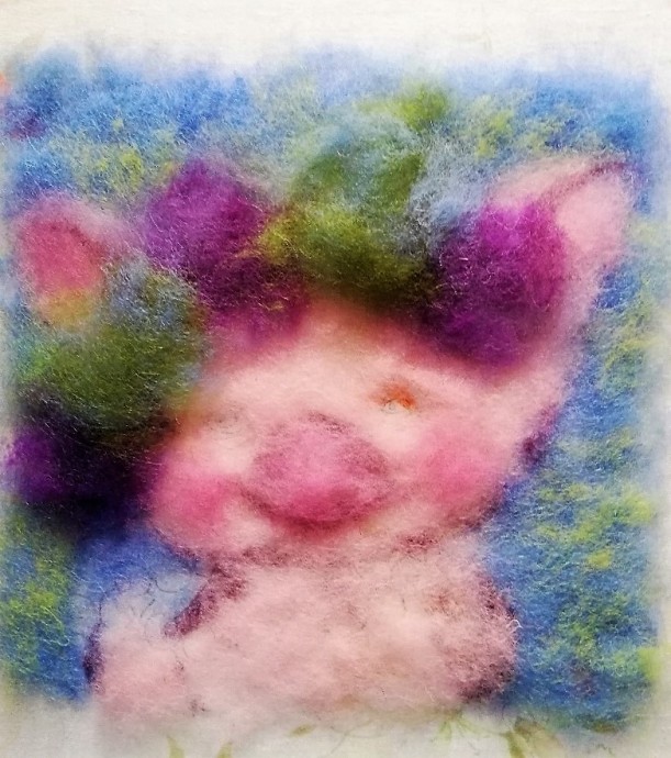 Шерстяная акварель: мастер-класс по изготовлению веселой свинки