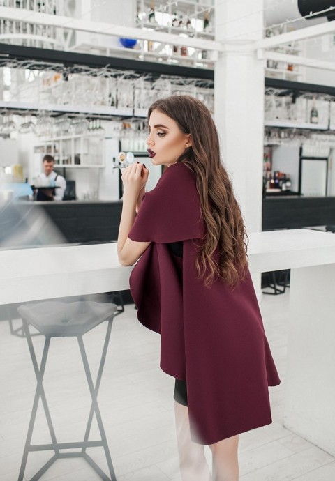 Кейп для теплой весны