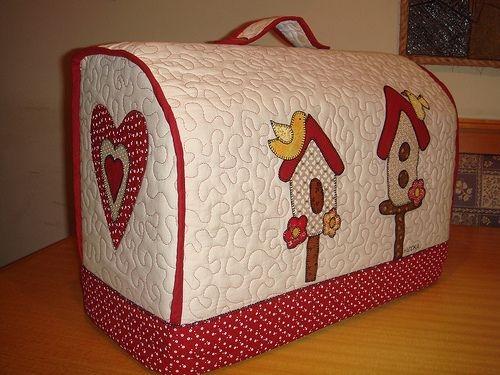 Идеи красивых чехлов для швейной техники