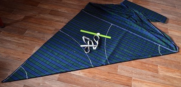 ​Как выкроить юбку-полусолнце сразу на ткани