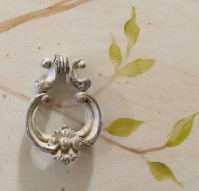 Реставрация старого комода