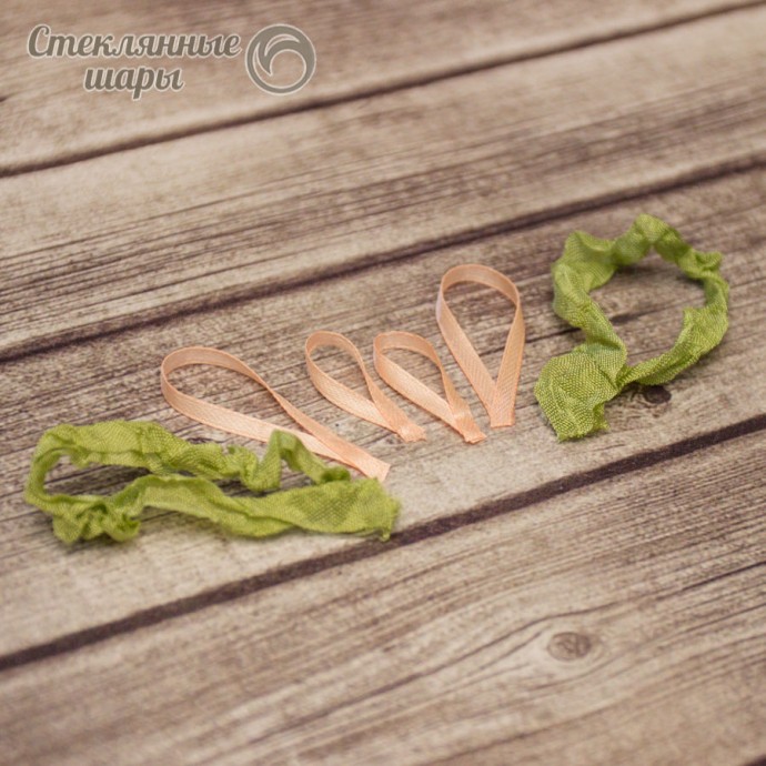 Витражная птичка