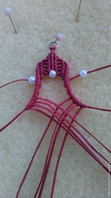 Плетем серьги "Лира" в технике макраме