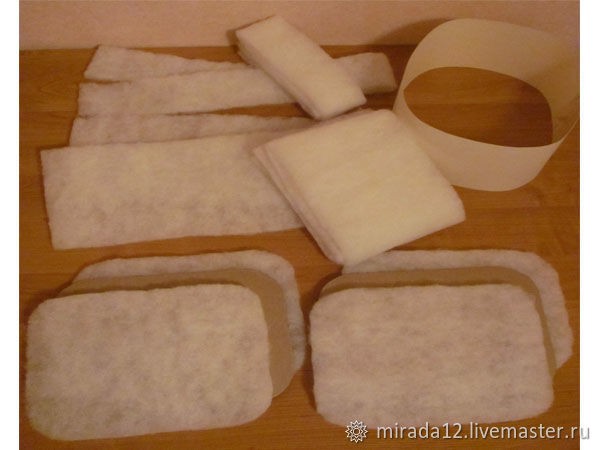 Шкатулка-косметичка с жестким каркасом