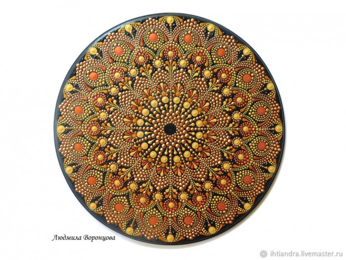 Панно в технике Dot-art