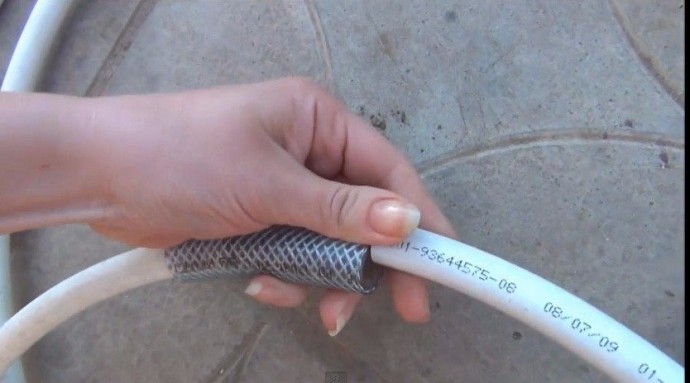 Конструкция для подвязки пионов