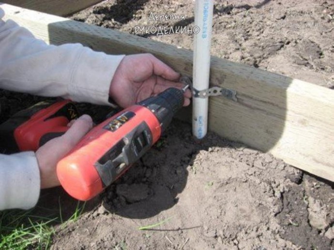 Строим теплицу из пластиковых труб