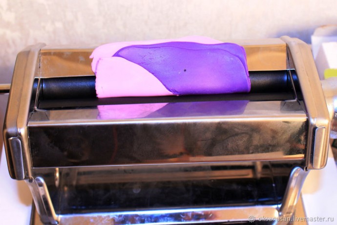 Бусы из полимерной глины в технике "Акварель"