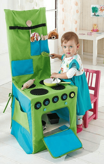 Детская кухня из стульчика: бюджетные идеи бесценных подарков дочкам