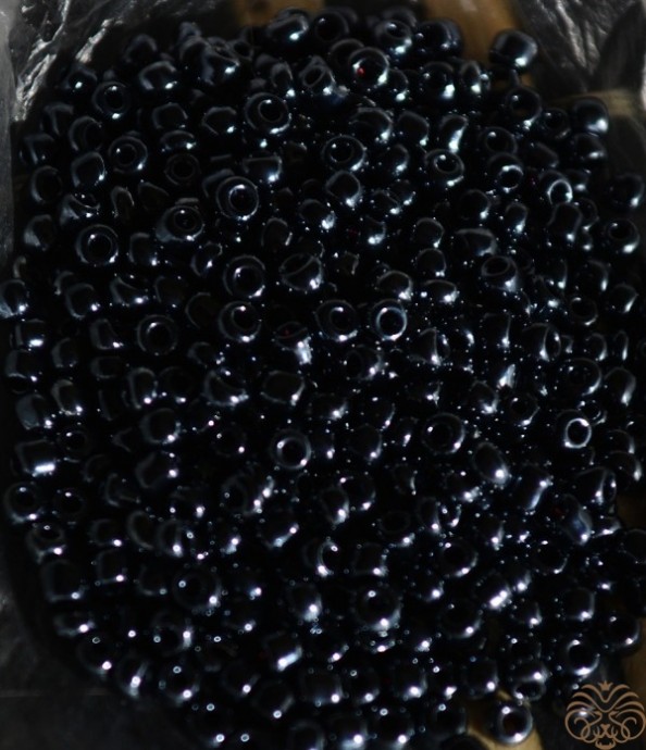 Гранатовый браслет-жгут