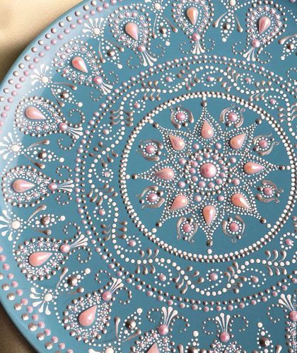 Красивая роспись тарелок в точечной технике: арт-терапия для снятия стресса