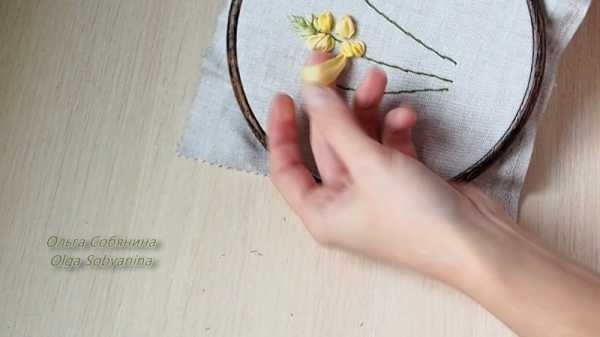 Вышивка лентами: букет люпинов