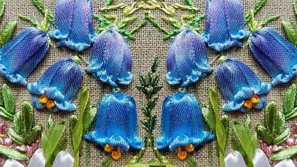 Вышивка лентами: колокольчик