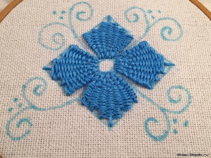 Красивая вышивка, сделанная переплетением нитей: мастер-класс