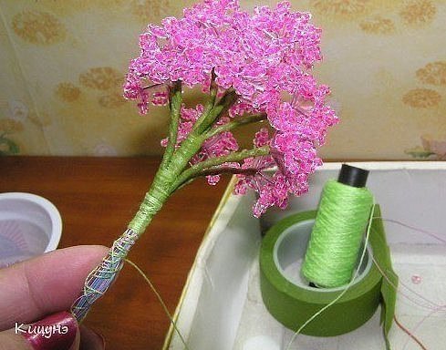 Сирень из бисера