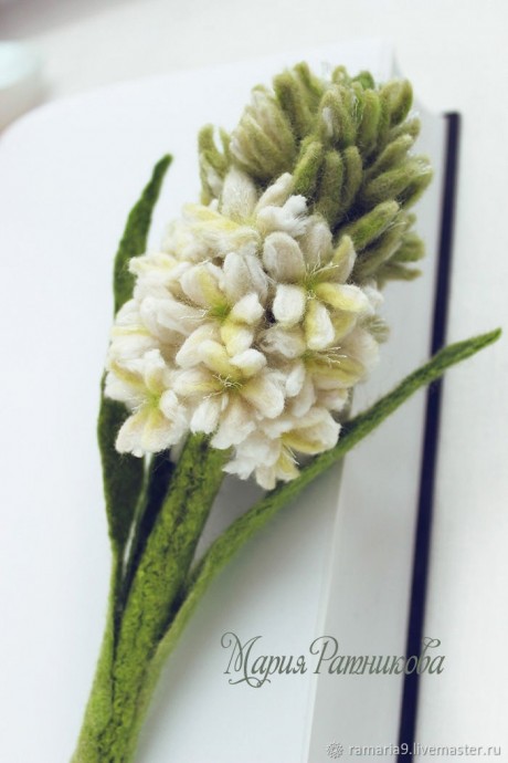 Нежные гиацинты из шерсти: весенняя красота ручной работы