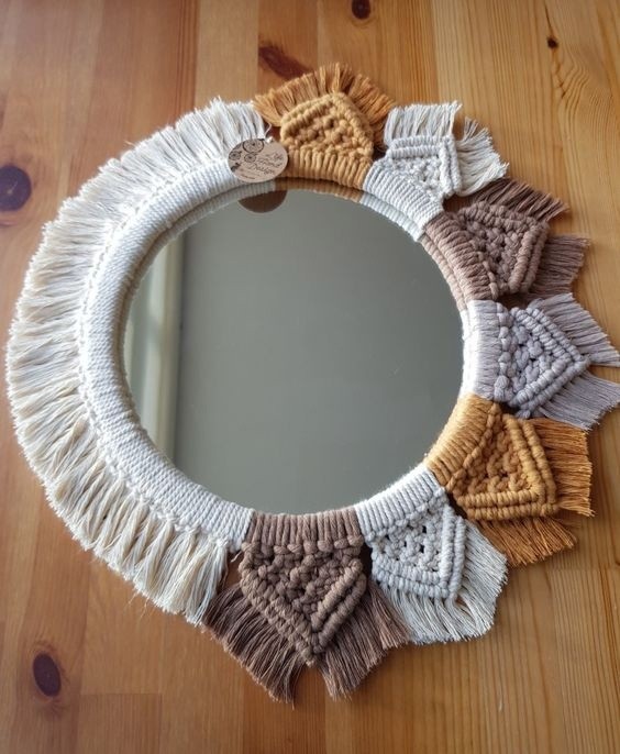 Варианты декора зеркал плетением макраме