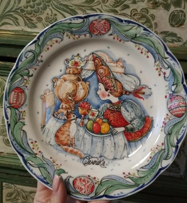 Расписные тарелочки