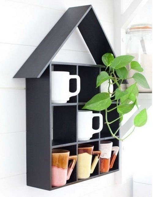 Полочка-домик для домашней утвари