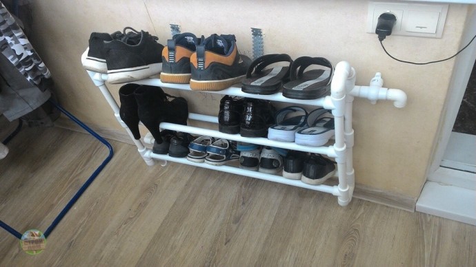 Полочки для обуви из труб: идеи Полочки для обуви из труб: идеи