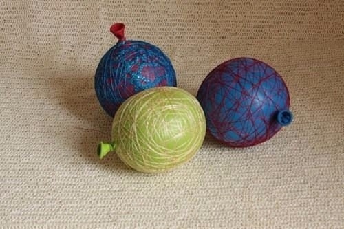 ​Декоративные шары из ниток