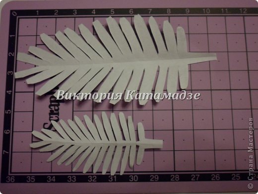 Мимоза из пенополистирола, манной крупы, шерсти и шелка