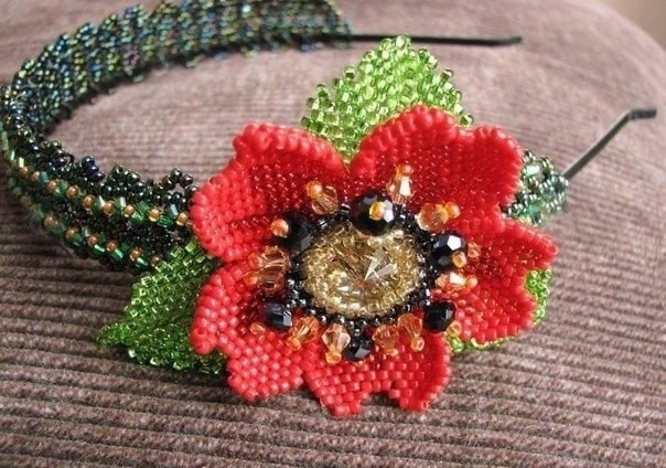 Комплект украшений "Маковка"