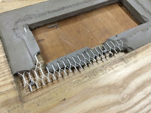 Кофейный столик с очагом