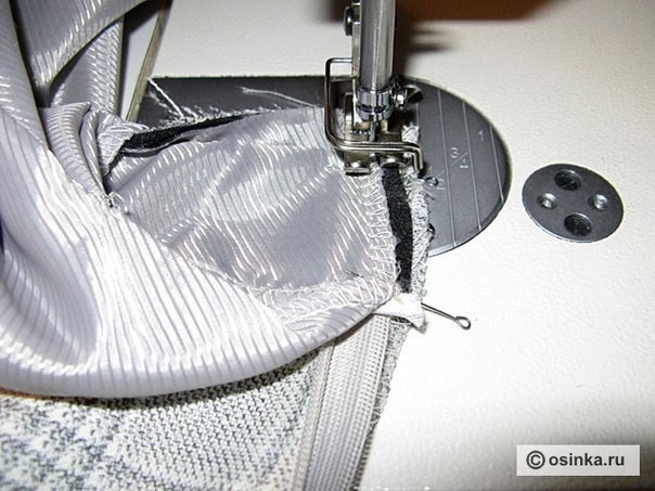 Обработка верхнего среза юбки обтачкой: мастер-класс