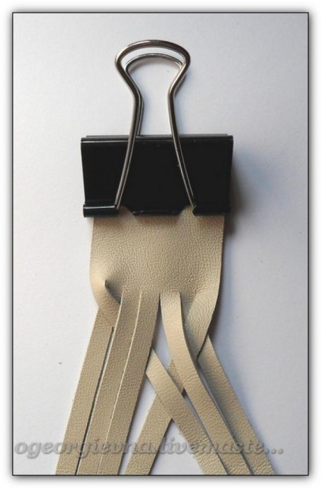 Комплект украшений из кожи Комплект украшений из кожи