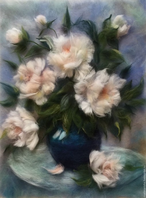 Весенние цветы в технике шерстяной акварели: идеи для творчества