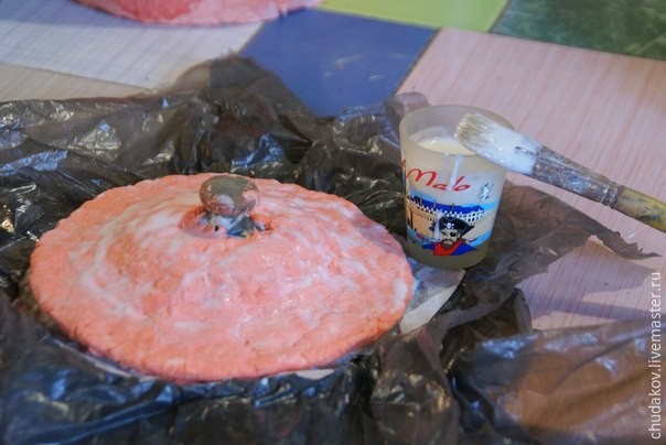 Необычный чайник-светильник из папье-маше