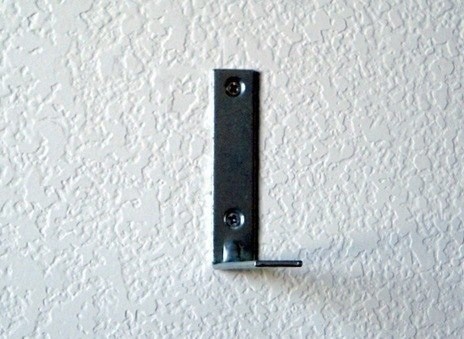 Книжная полка из книги