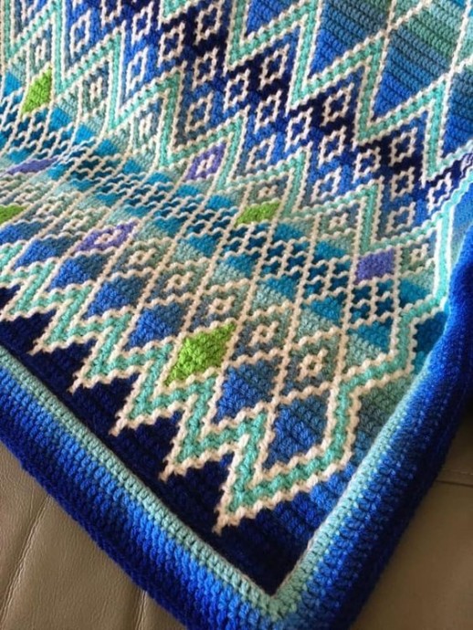 Мозаичное вязание крючком