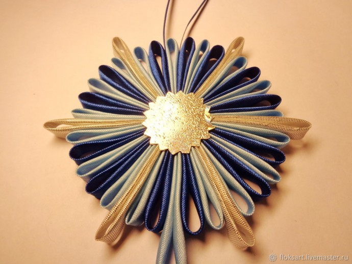 Звёздочка с кисточкой