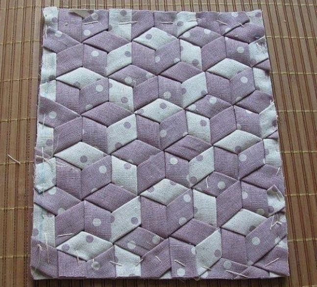 Интересное плетение пэчворка из трёх видов ткани