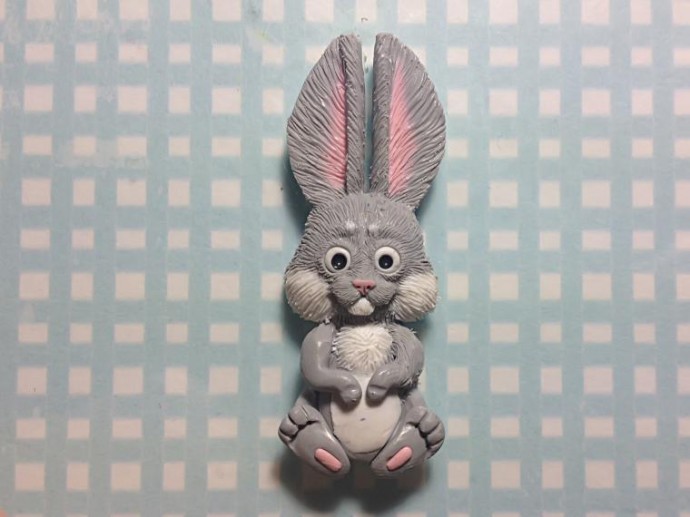 Лепим зайчика из полимерной глины