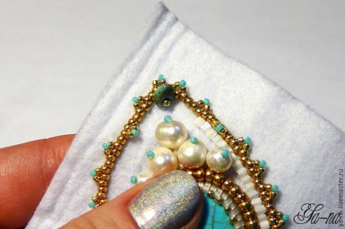 Красивая брошь-кулон "Бабочка"