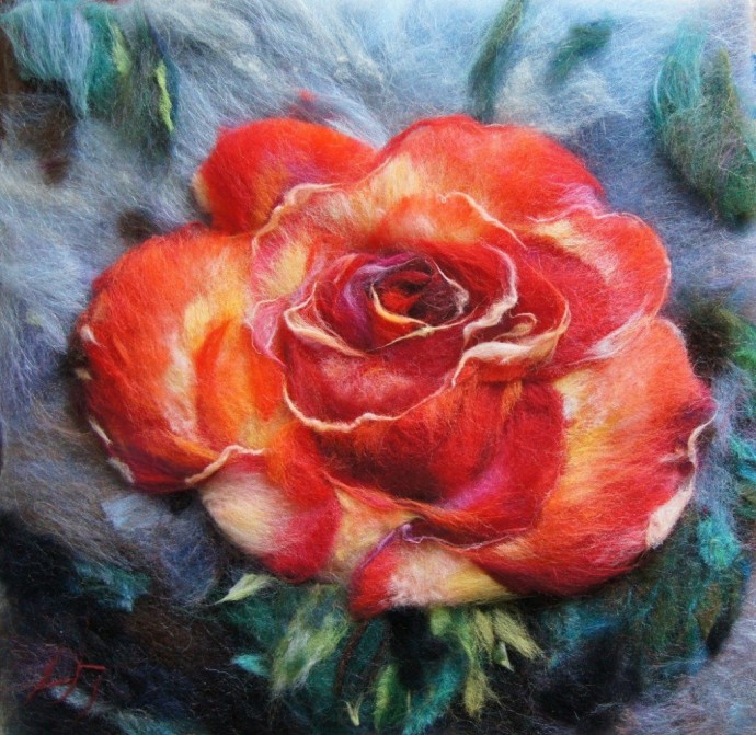 Шерстяная акварель: розы крупным планом