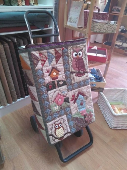 Сумки на колесах в стиле пэчворк: уникальные проекты своими руками