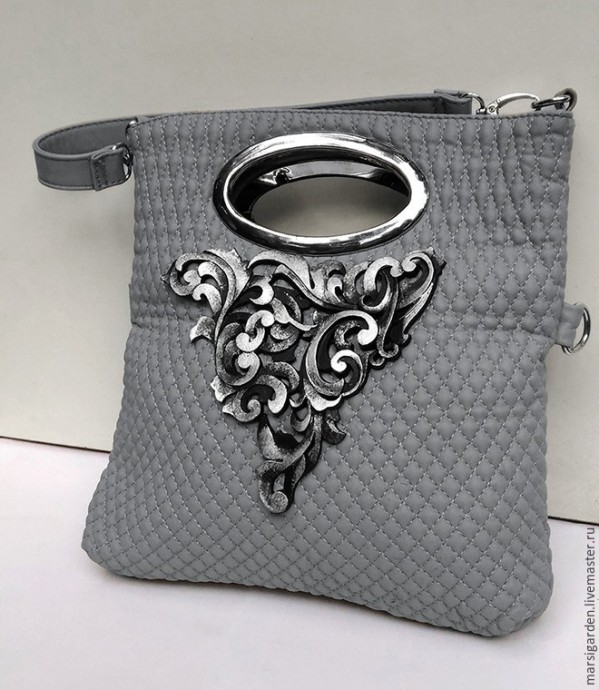 Декорирование сумки с объемным гибюким орнаментом