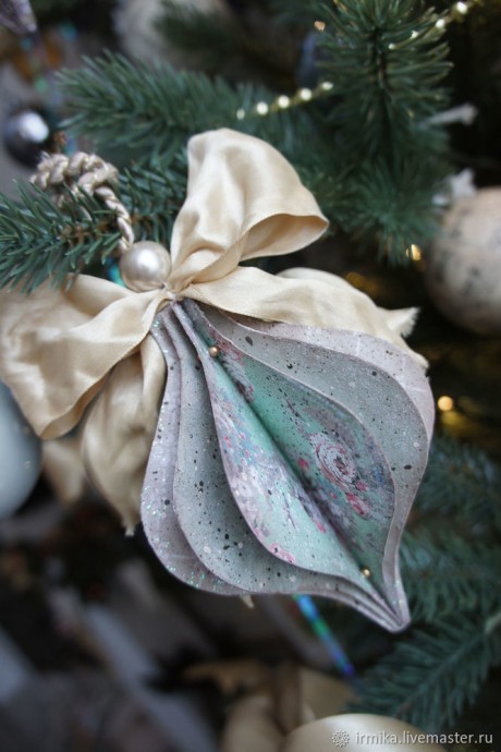 Украшение в винтажном стиле