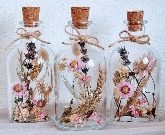 Нежный декор с сухоцветами в баночка и бутылках: волшебные идеи для вдохновения