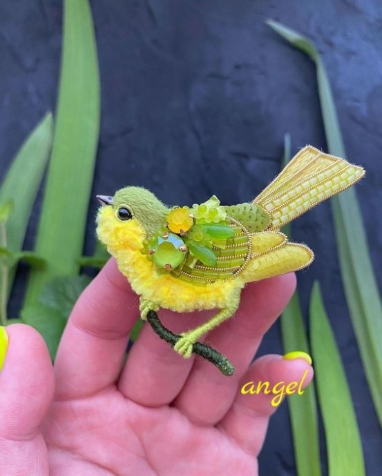Очаровательные брошки-птички для весеннего образа