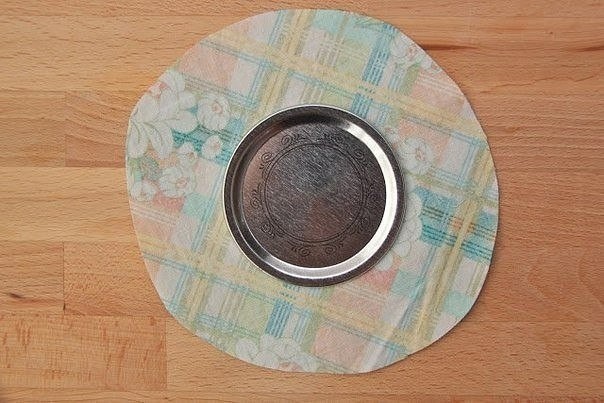 Простая и удобная игольница