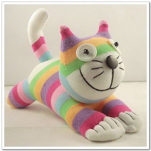 Делаем котиков из носков